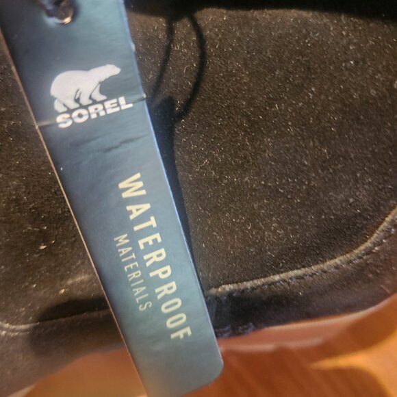 SOREL black suede ankle boots. Brand New!! Size 9 - Picture 6 of 7